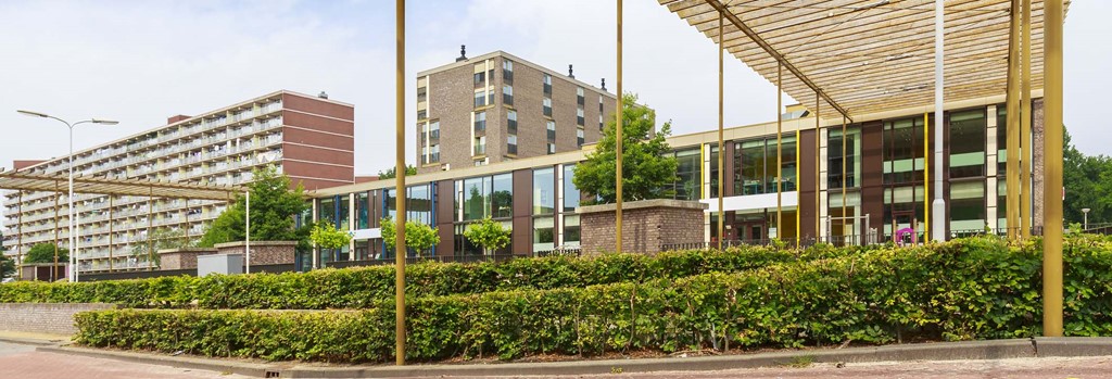 Schoolgebouw en onderhoud