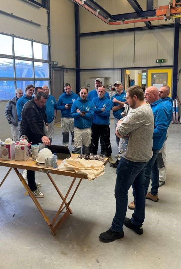 Bewust Veiligdag 2026-Rosendaal SchildersGroep-team_606x900.jpg